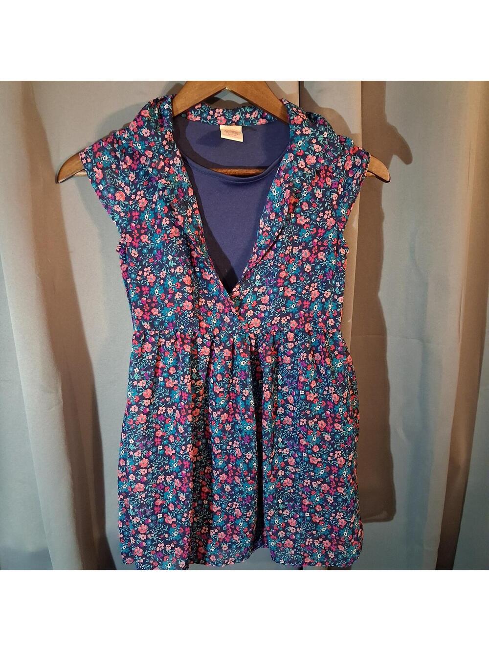 Faded Glory  Floral Sleeveless Dress Size M (7-8)